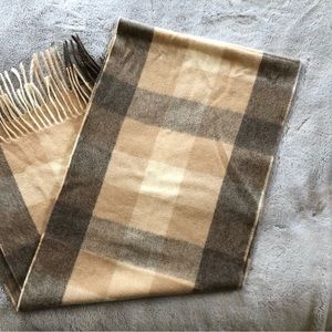 Cashmere scarf